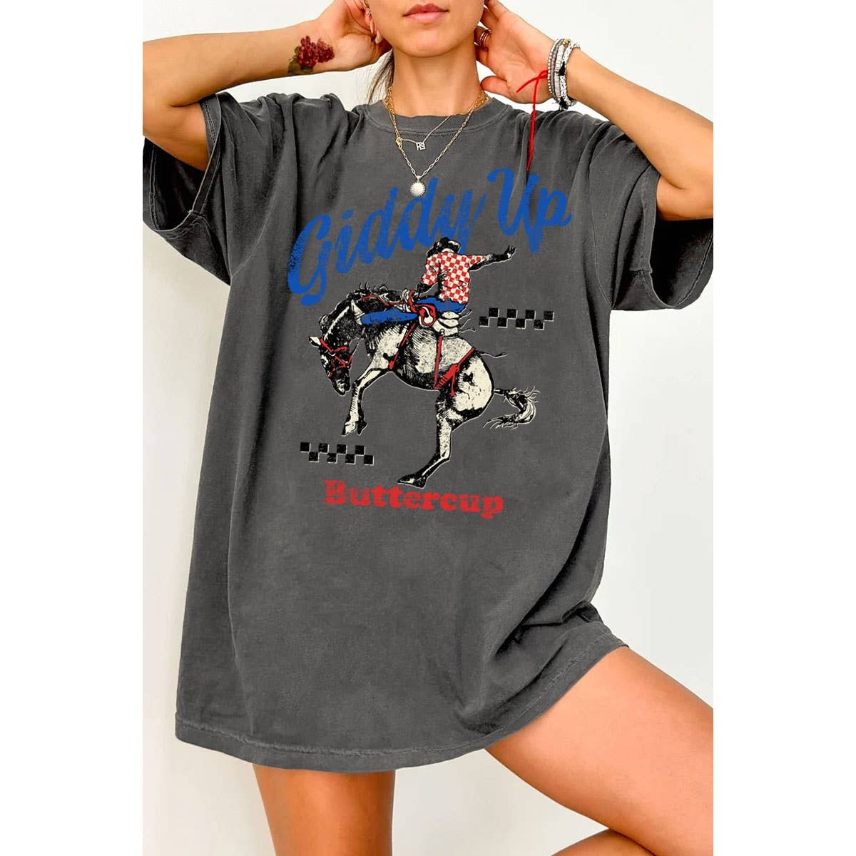 GIDDY UP BUTTERCUP OVERSIZED MINERAL GRAPHIC TEE: Mineral Magenta