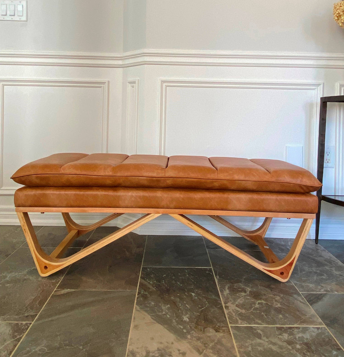 Distressed PU Pillow Cushion Top 48" Hendrehaim Bench