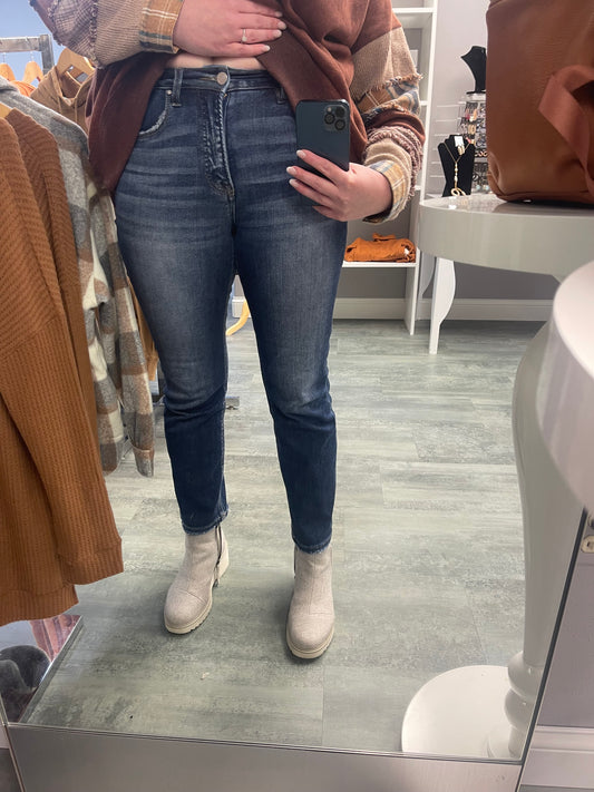 RISEN DARK DEN JEAN