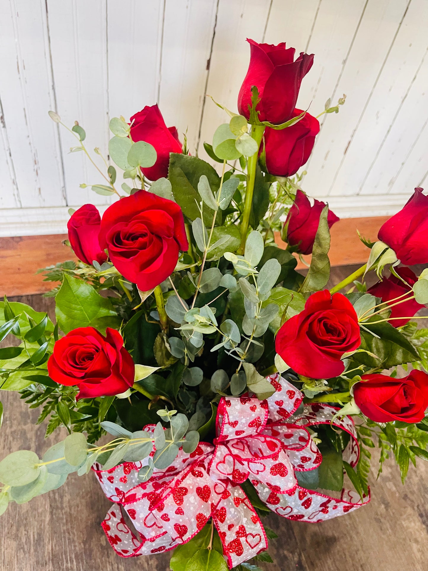 DOZEN ROSE BOUQUET